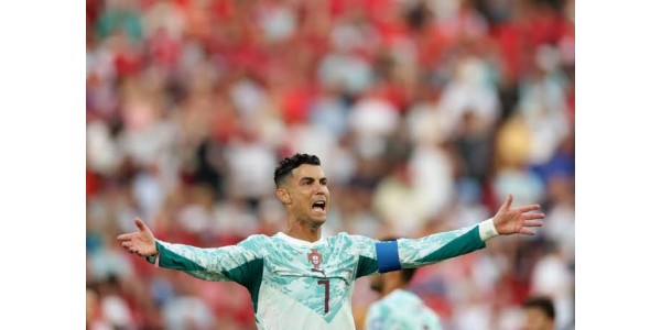 O reencontro de Luka Modrić e Cristiano Ronaldo na mesma partida suscitou doces recordações O reencontro de Luka Modrić e Cristiano Ronaldo na mesma partida suscitou doces recordações
